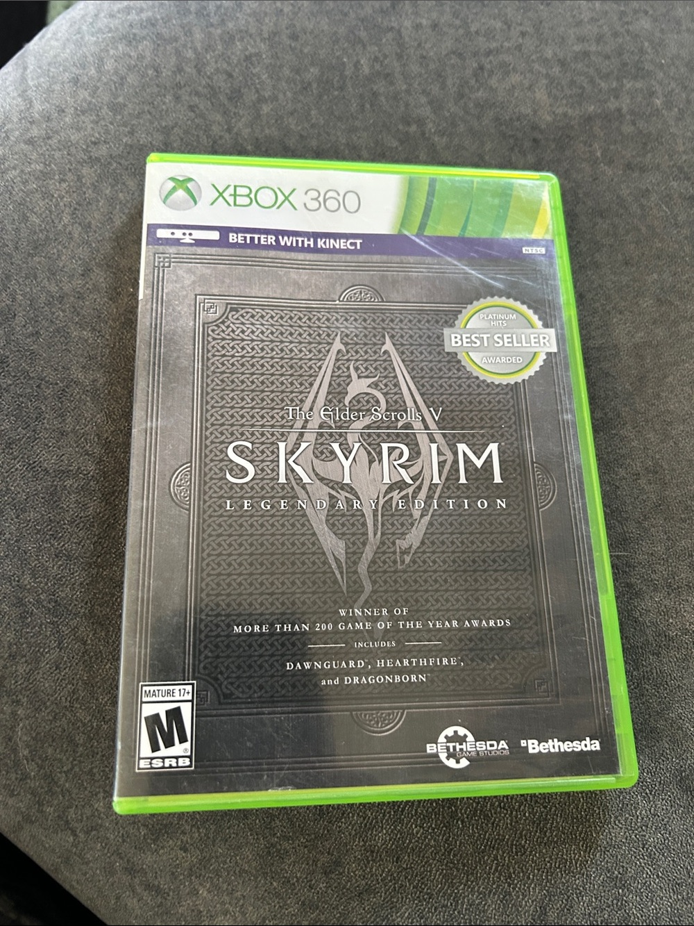 Xbox 360 Skyrim: Legendary Edition (Black) -